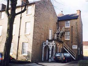 Hostal Clifton Hotel