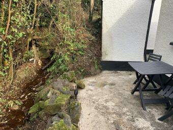 Kirks Cottage
