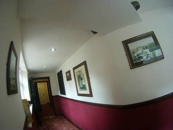 Hostal Number Four