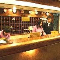 Hotel First House