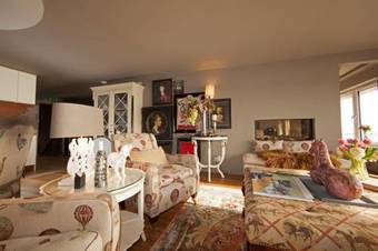 Beach Apartment Pop Up Living