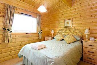 Kenwick Woods Lodge