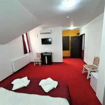 Hostal Ari Events