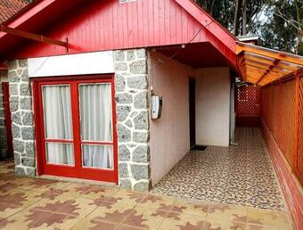 Casa & Caba�a Isla Negra