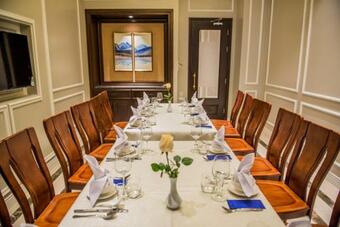 An Th�i Hotel