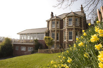Summerhill Hotel