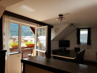 Hostal Dmc House