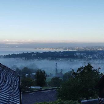 Bauernhaus Am Pf�nderhang Mit Seeblick