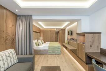 Hotel Alpina Deluxe