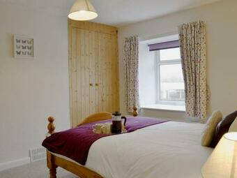 Parkside Cottage