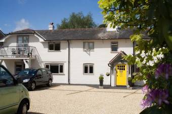Bed & Breakfast Cottage Lodge