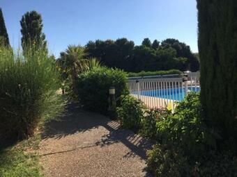Apartamento Calme Pour Cet Appartement 4 Personnes - R�sidence Piscine - Parking Priv� - 4hamcl2a