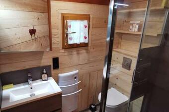 Au Petit Chalet Avec Son Spa - Escapade En Amoureux !