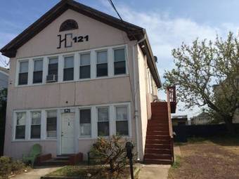 121 Apartments