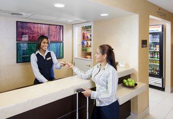 Hotel Residence Inn St. Louis Westport Plaza