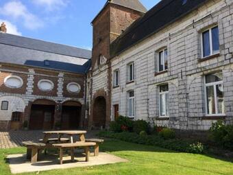 Bed & Breakfast Le Chateau De Penin