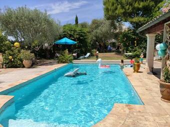 Apartamento Appartement En Bordure De Piscine Dans Un Domaine Clos Et Paisible