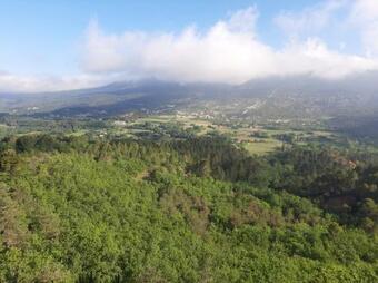 Sous Le Ch�teau
