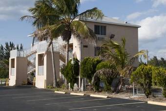 Posada Tahitian Inn