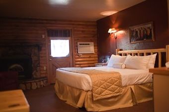 Kohl's Ranch Lodge
