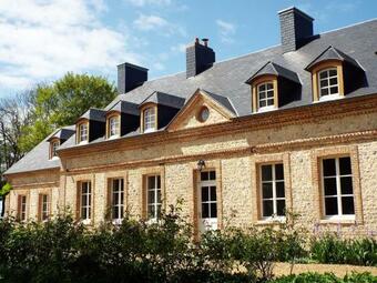 Le Manoir De Briquedalles