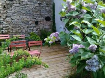 G�te Tonnoy, 3 Pi�ces, 4 Personnes - Fr-1-584-35