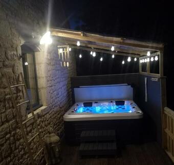 Apartamento G�te La Grange De La Trigalle Avec Spa Professionnel Privatif