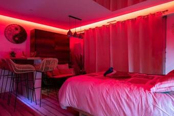 Apartamento Le Quintessence: Baln�o & Luminoth�rapie + Parking