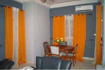 Apartamento Joli Studio Climatis� � Logbessou - Iuc