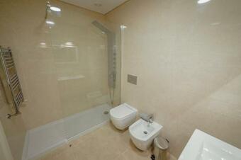 Apartamento Grand & Modern With Sea View By Homing