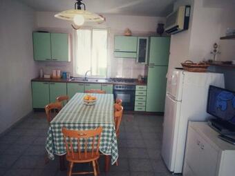 Villa 150mt From The Sea