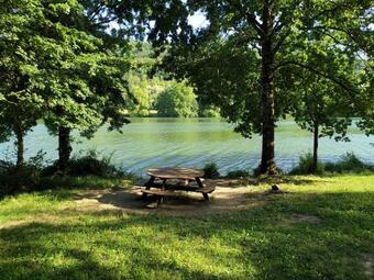 Bungalow Port Couzages-lac Du Causse- Corr�ze