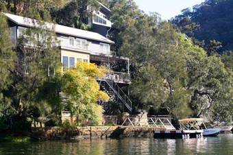 Calabash Bay Lodge