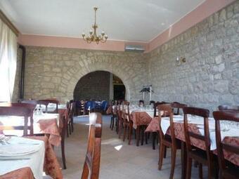 Agroturismo Agriturismo Camemi Di Paternico Ettore Piazza Armerina (en)