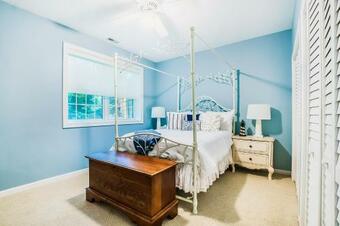 Blue Hill Cottage