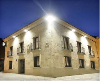 Hostal Puerta Del Sol