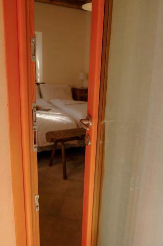 Hostal La Ritonda