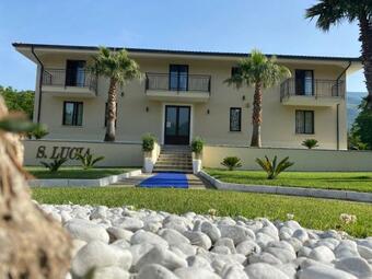 Hostal Affittacamere" Santa Lucia"
