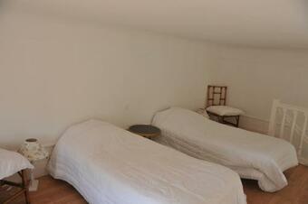 Apartamento La Terrasse Du Chateau Des Genets - Gite 2 Ou 4 Personnes
