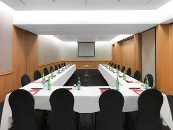 Hotel Courtyard By Marriott Sydney-north Ryde