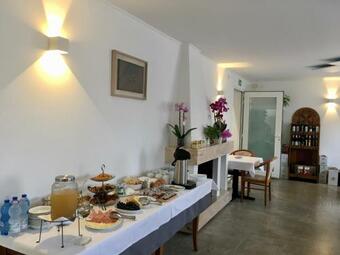 Hotel Trieste