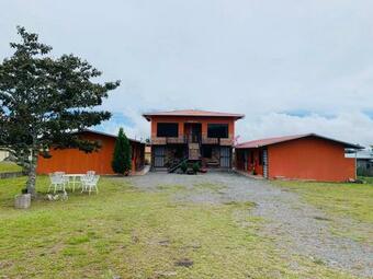Hostal Caba�as Guadalupe