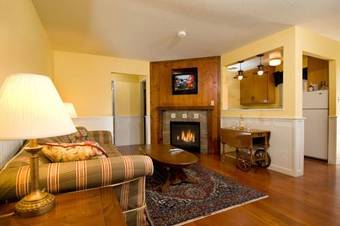 The Jackson Lodge