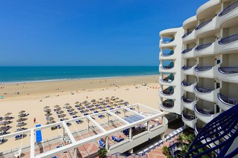 Hotel Playa Victoria