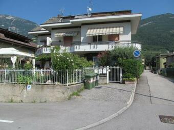 Apartamento Grazioso Appartamento Tra Cultura, Lago E Montagna