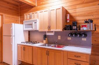 Wooden Nickel Cabins