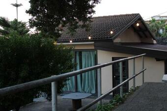 Villa Lily House