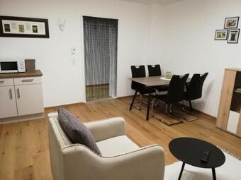 Apartamento Ferienwohnung Schmied 2