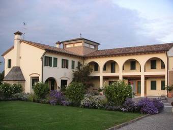 Bed & Breakfast Agriturismo Due Torri