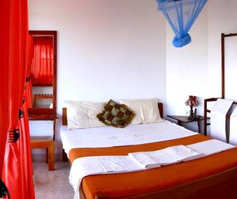 Hostal Awinco Rest